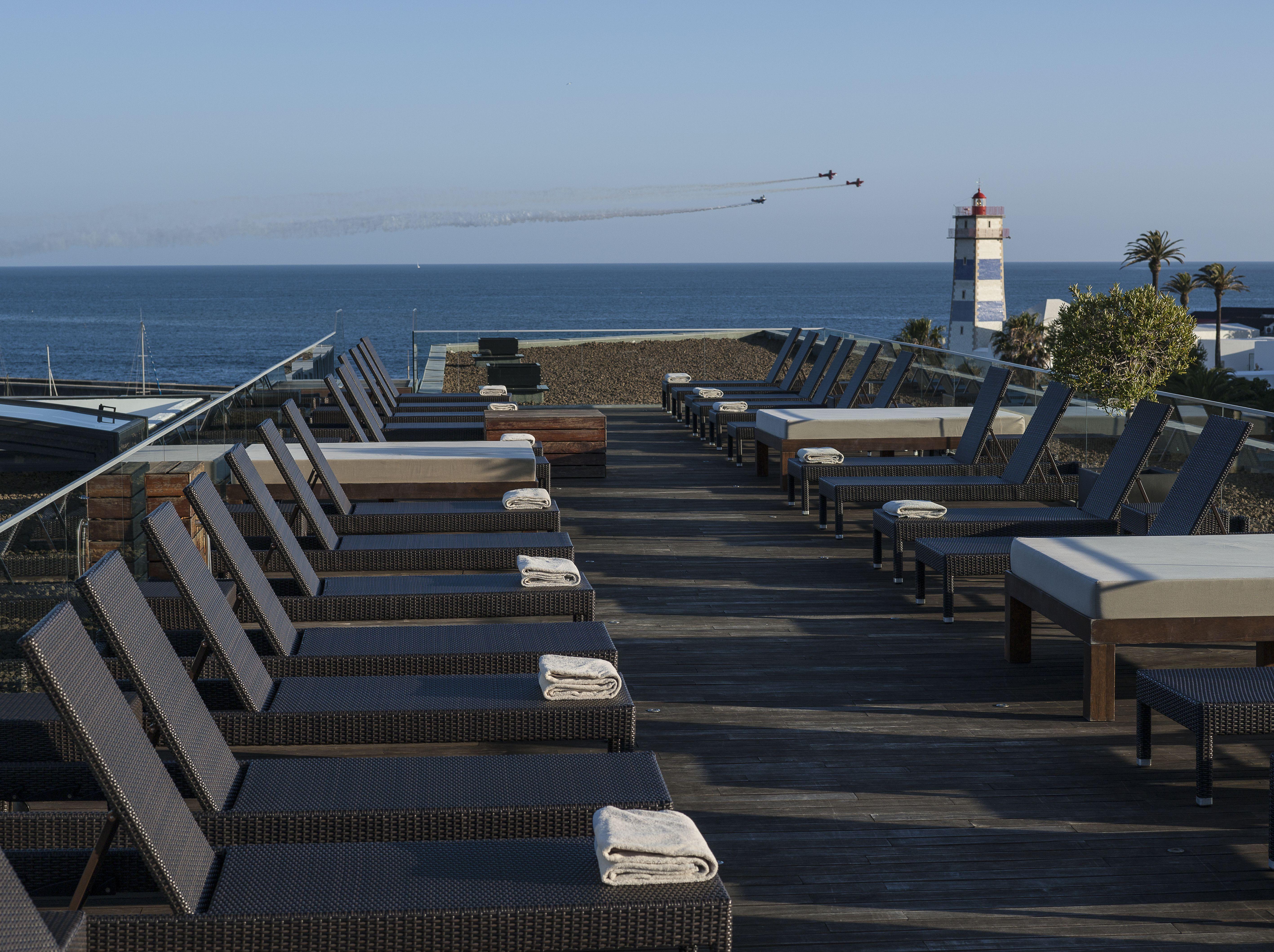 Pestana Cidadela Cascais - Pousada & Art District Kültér fotó The pool deck at the Cape of Good Hope Hotel