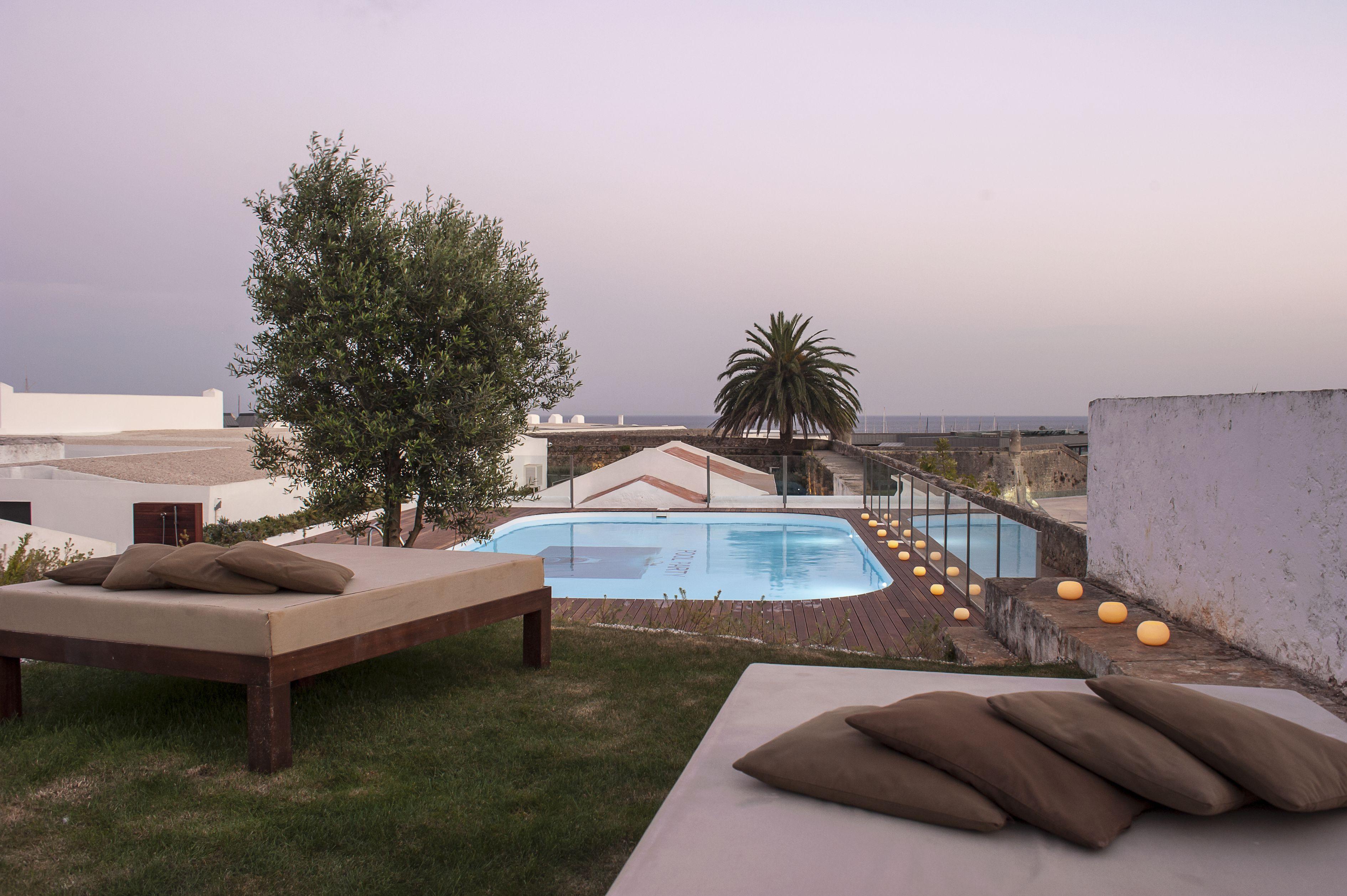 Pestana Cidadela Cascais - Pousada & Art District Kültér fotó The hotel's rooftop pool