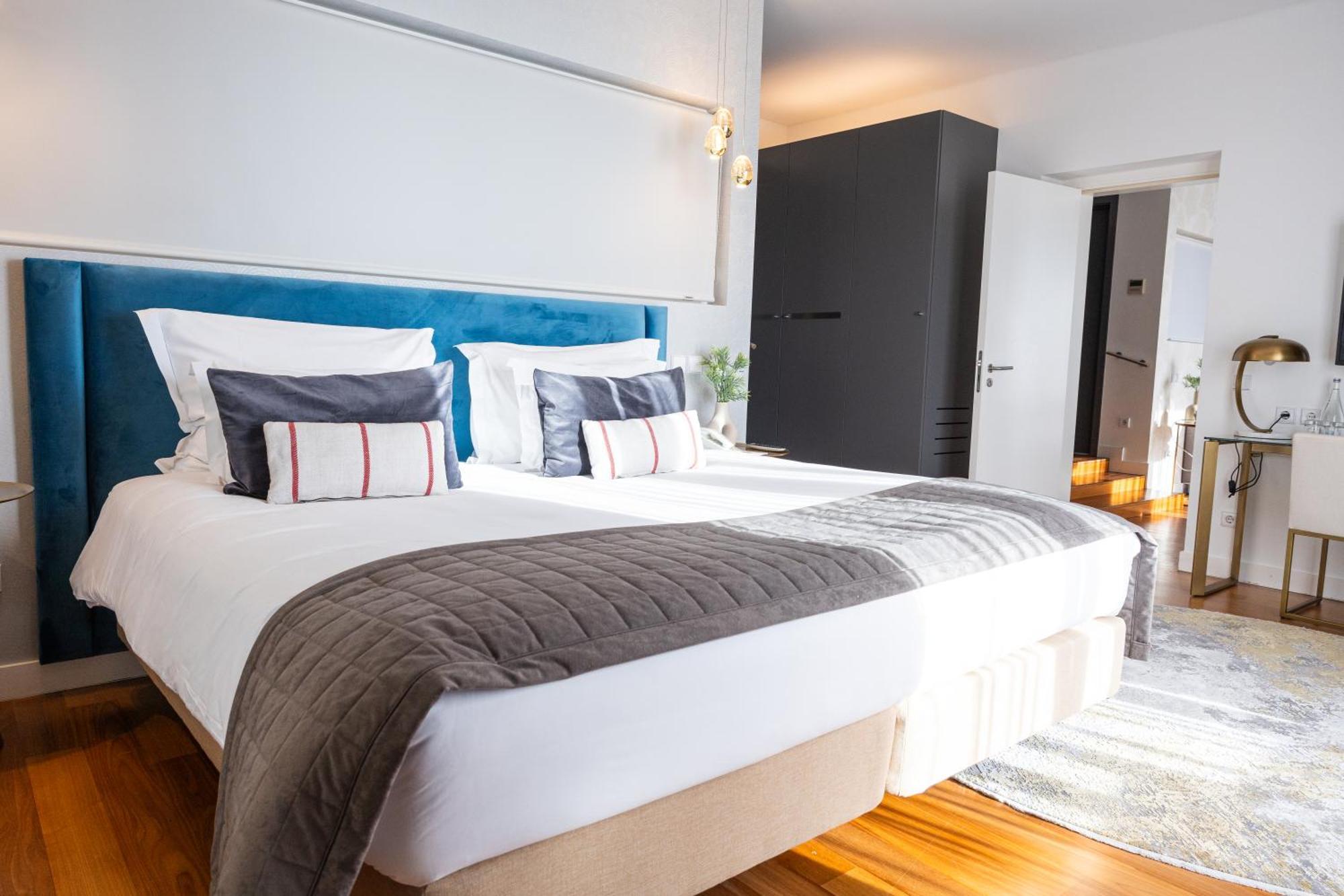 Pestana Cidadela Cascais - Pousada & Art District Kültér fotó A bedroom at the hotel
